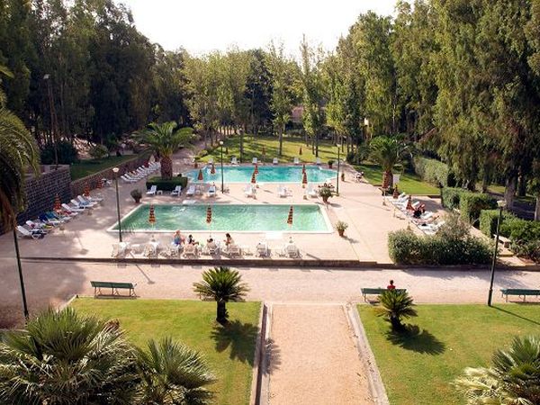 Antiche Terme di Sardara - foto 1935.jpg