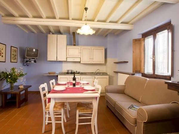  Tenuta Castellare di Tonda - foto 16662.jpg