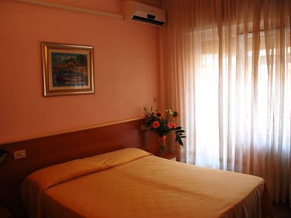 Hotel Colibri - foto 19291.jpg