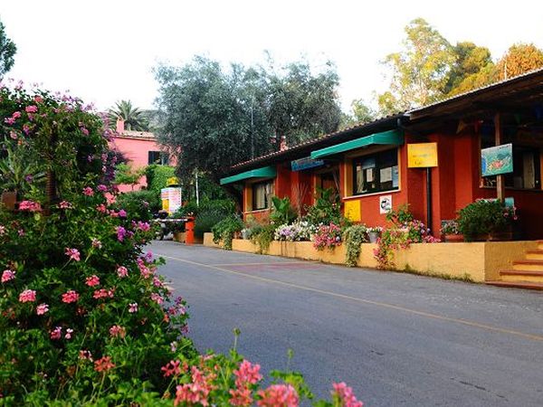 Rosselba le Palme - foto 19739.jpg