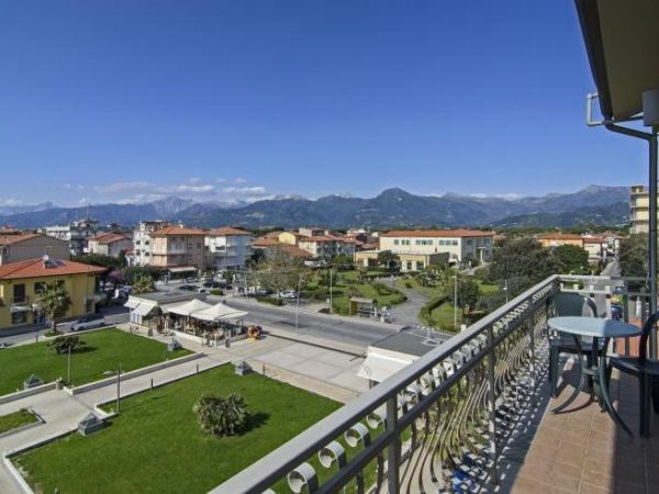 Hotel Nuovo Tirreno - foto 24083.jpg