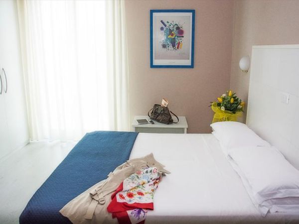 Hotel Biancamano Rimini - foto 28615.jpg