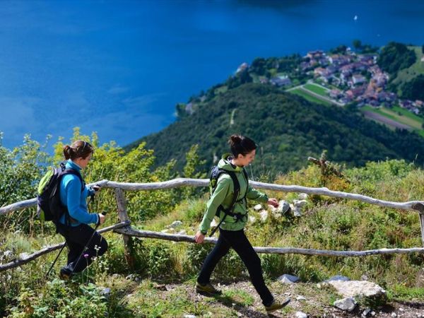 Spiaggia per Cani al Lago di Ledro - foto 32228.jpg