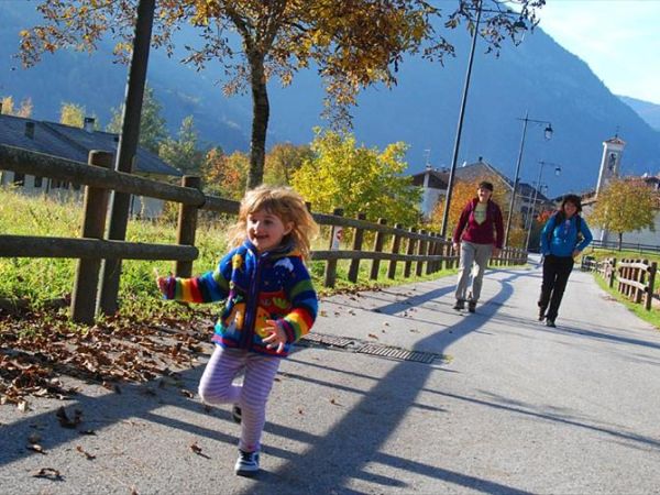 Spiaggia per Cani al Lago di Ledro - foto 32230.jpg