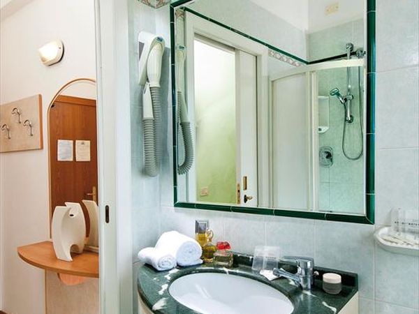 Hotel Gloria - foto 32865.jpg