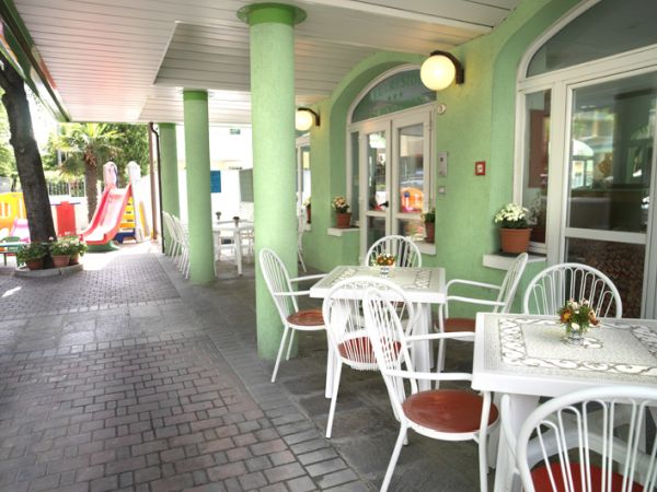 Residence Eurogarden - foto 33075.jpg