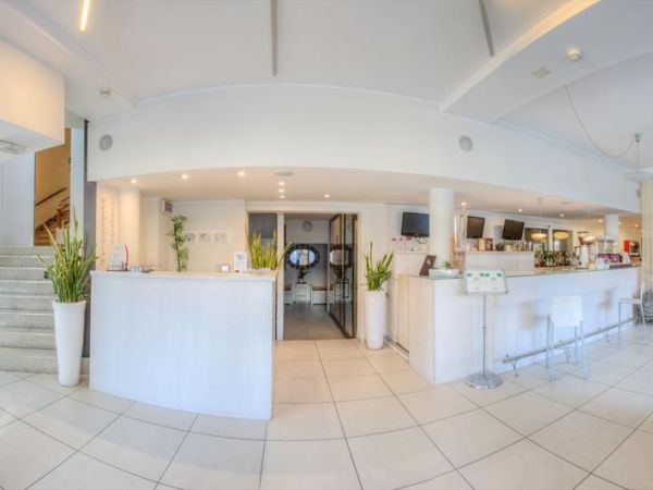 Ferretti Beach Hotel - foto 40945.jpg