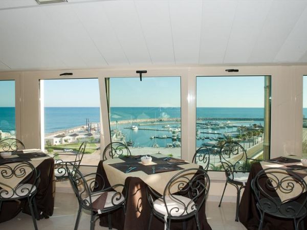 Hotel Borgo Marina - foto 41672.jpg