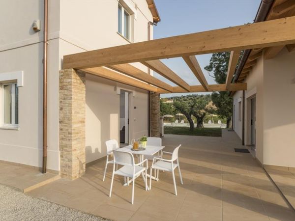 Villa Renzo e Villa Milli - foto 46153.jpg