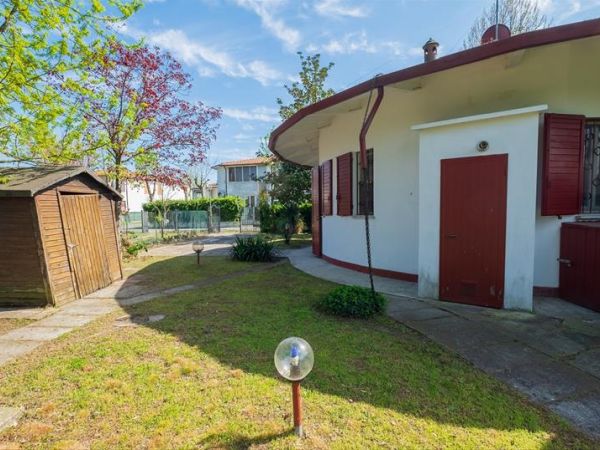 Vear Hausing  - foto 47024.jpg