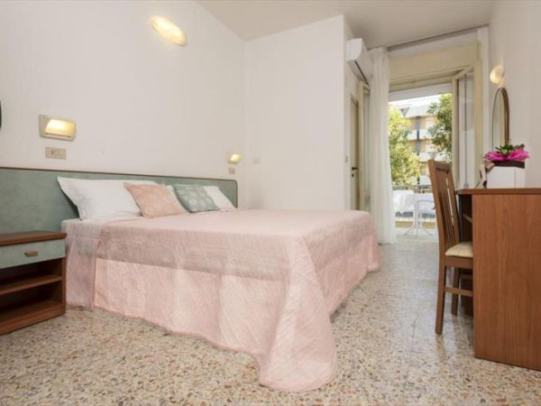 Hotel Tres Jolie - foto 47026.jpg