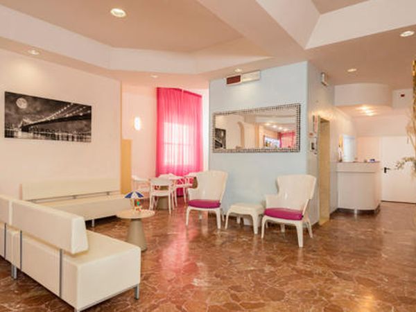 Hotel Tres Jolie - foto 47027.jpg