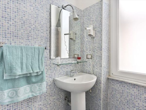 Hotel Nuovo Tirreno - foto 48037.jpg