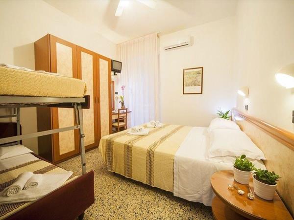 Hotel Lily - foto 49624.jpg