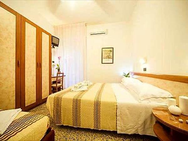 Hotel Lily - foto 49625.jpg