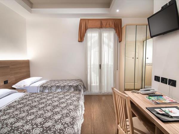 Hotel Estense *** - foto 49640.jpg