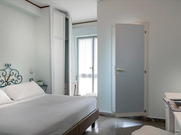 Hotel Corona - foto 50355.jpg