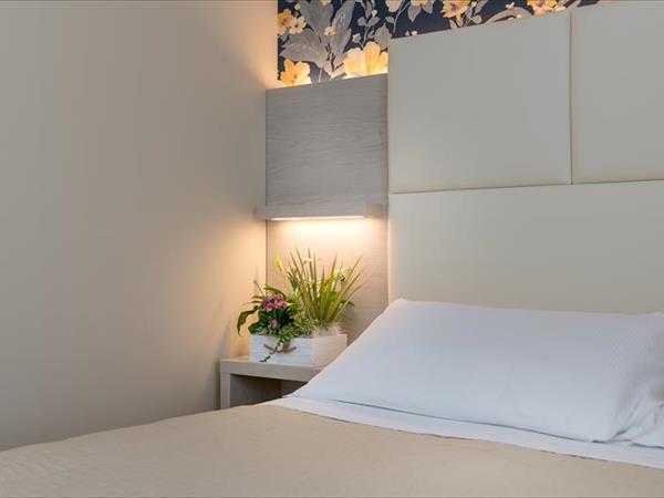 Hotel Corona - foto 50364.jpg