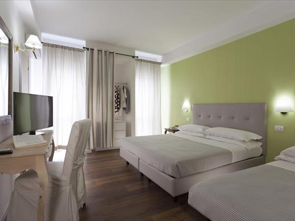 Hotel Corona - foto 50366.jpg