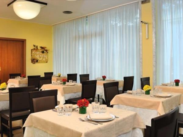 Hotel Tiberius - foto 50543.jpg