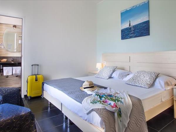 Hotel Spiaggia Marconi  - foto 50997.jpg