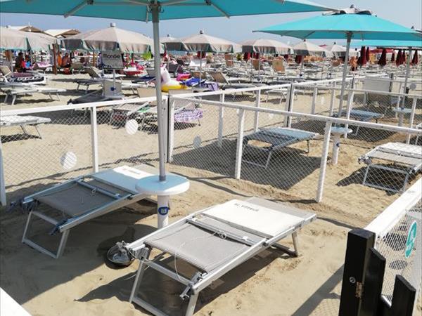 Bagno Marcello & Anna ZONA 38 - foto 52815.jpg