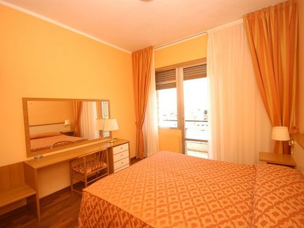 Hotel Riviera - foto 8282.jpg