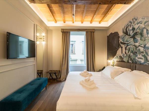 Palazzo 42 - Boutique Hotel & Suite...