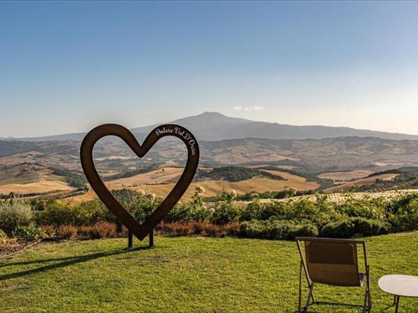 Podere Val DOrcia - Tuscany Equest...