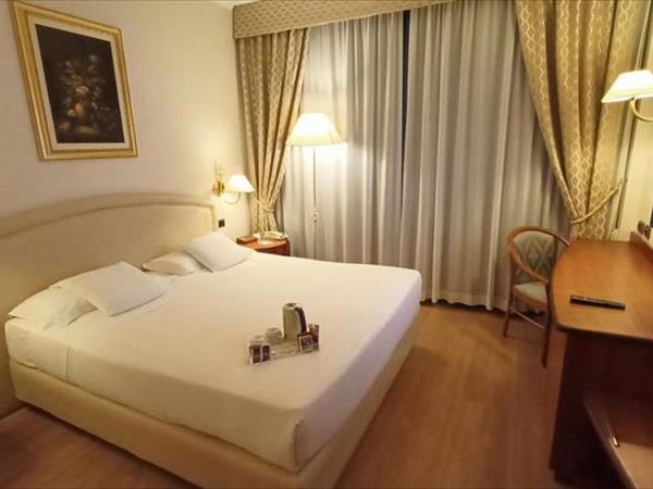 Best Western Hotel Globus City