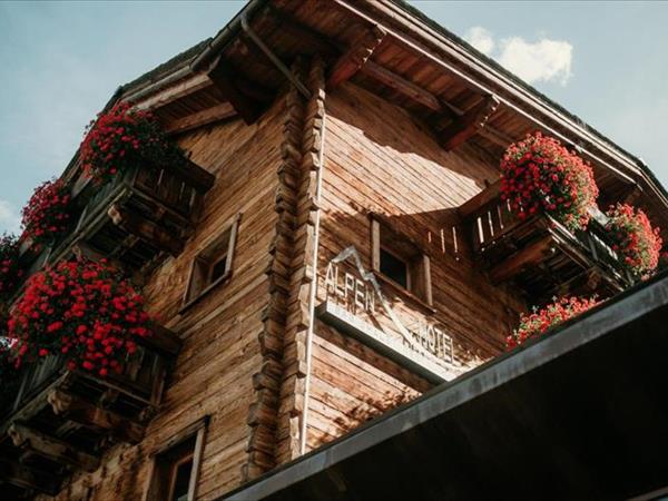 Alpen Hotel Chalet