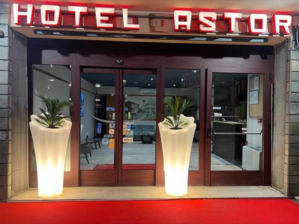 Hotel Astor