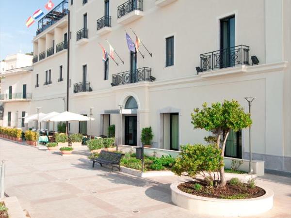 Grand Hotel Mediterraneo