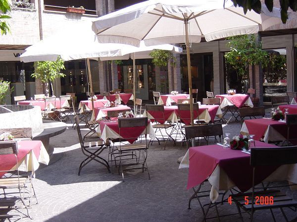 Babette Caff e Ristorante