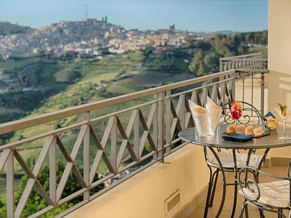 NH Caltagirone Villa San Mauro