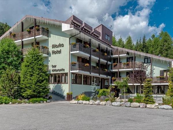 Hotel Alaska