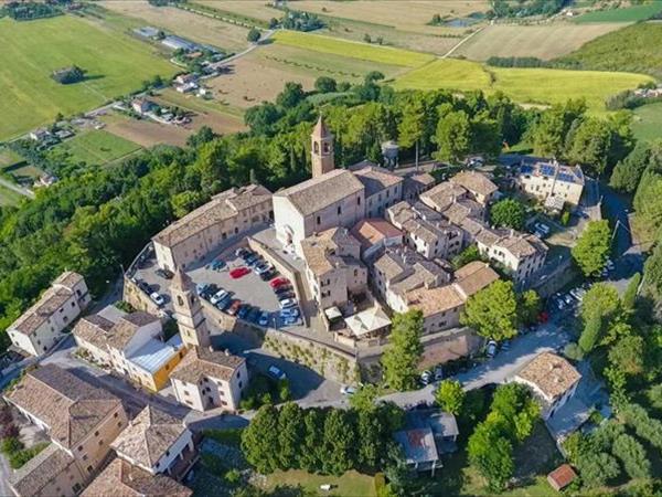 Albergo Diffuso Borgo Montemaggiore